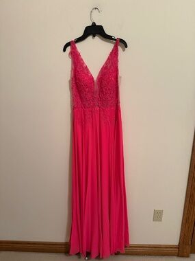 Camille La Vie Fuchsia Lace V-Neck Evening Gown